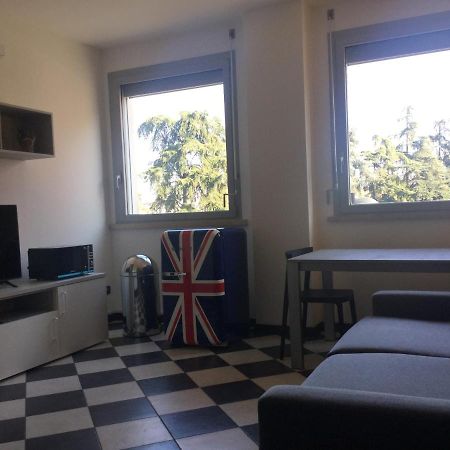 Sub14 Suite Con 2 Camere Da Letto Grandi Reggio Emilia Luaran gambar