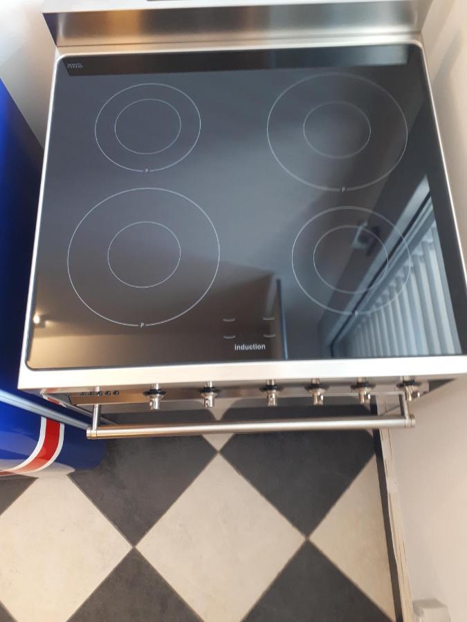 Sub14 Suite Con 2 Camere Da Letto Grandi Reggio Emilia Luaran gambar